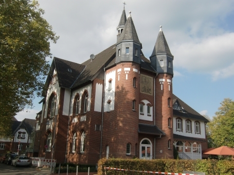Mönchengladbach-Rheindahlen-Land : Konrad-Zuse-Ring, Palace St. George